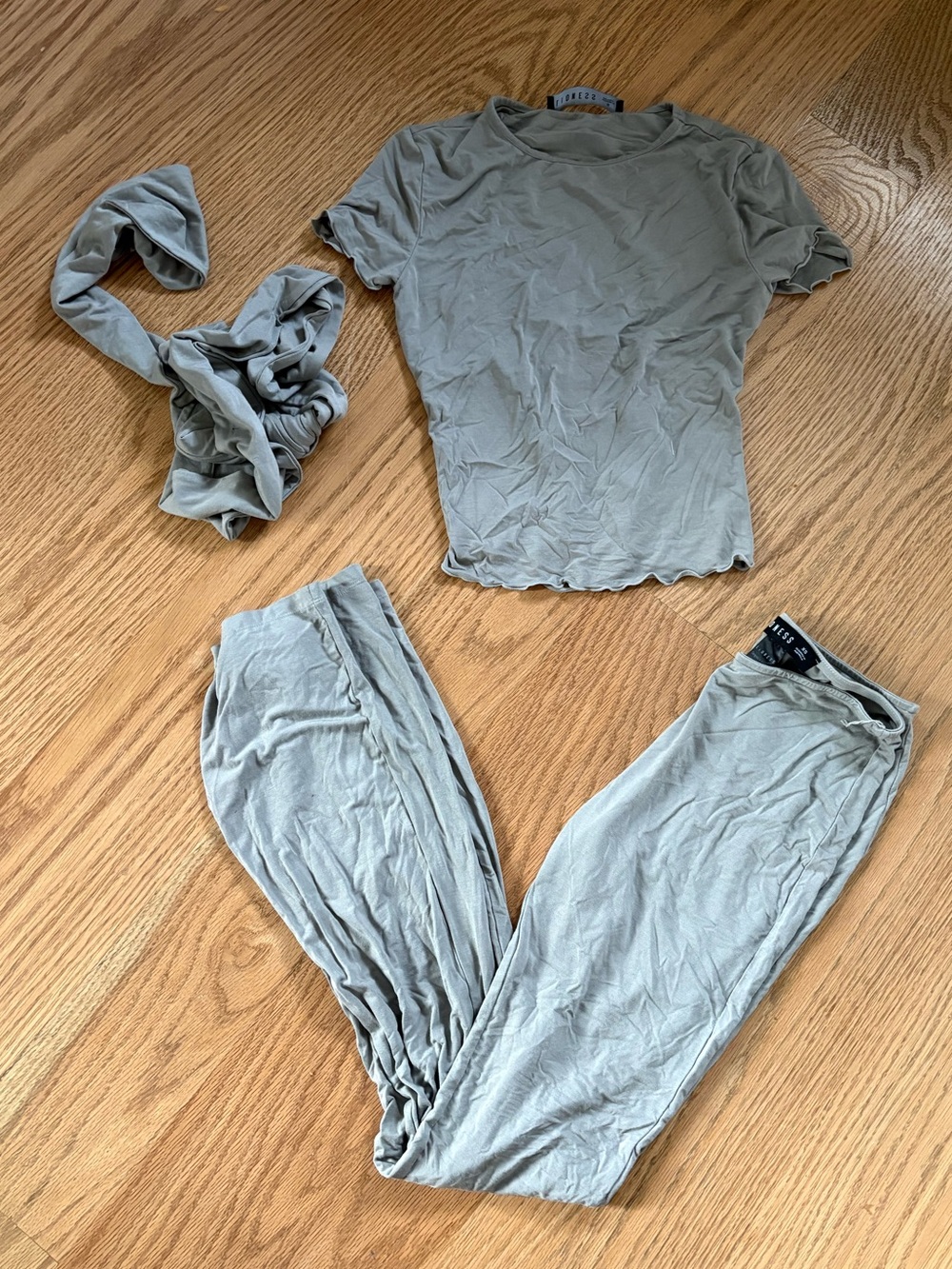 Lioness set
